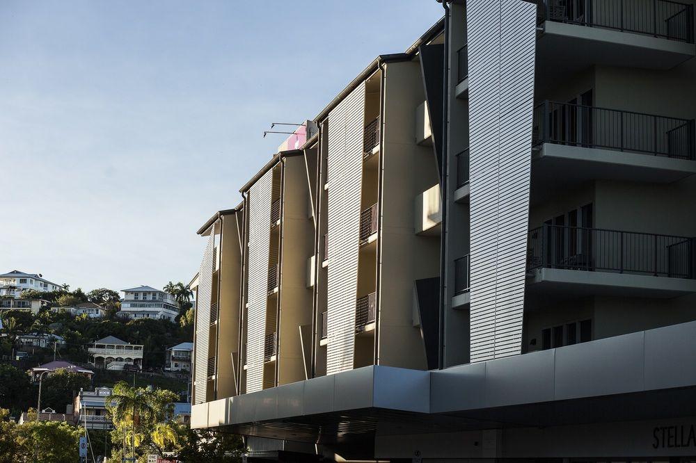 Grand Hotel And Apartments Townsville Eksteriør bilde