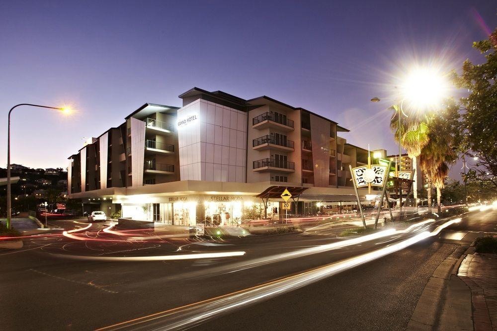 Grand Hotel And Apartments Townsville Eksteriør bilde