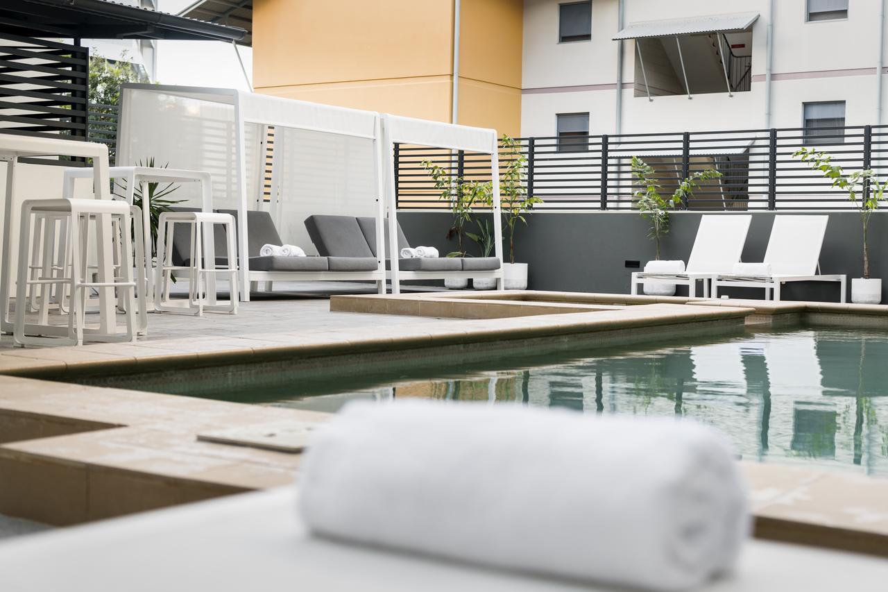 Grand Hotel And Apartments Townsville Eksteriør bilde