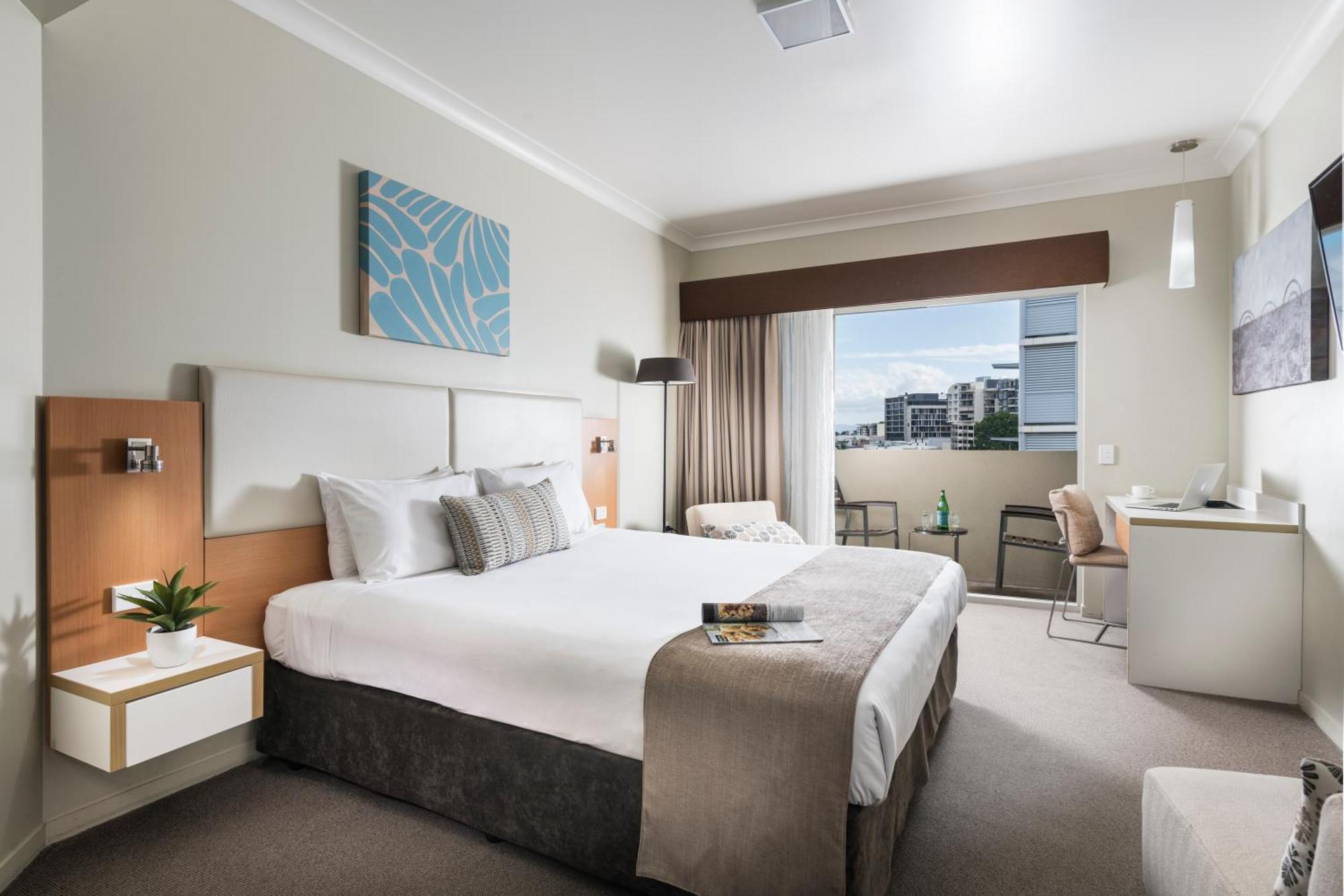 Grand Hotel And Apartments Townsville Eksteriør bilde